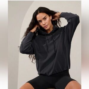 Athleta seasoft bubble hem sweatshirt. Medium, black